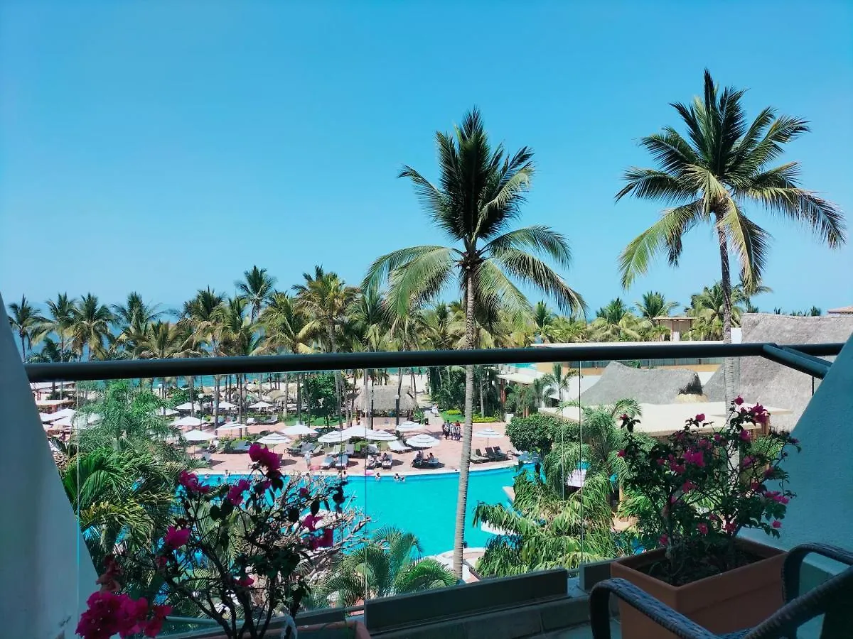 Fiesta Americana Puerto Vallarta All Inclusive & Spa 4*,